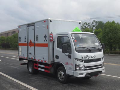 江特牌JDF5040XQYSH6型爆破器材運(yùn)輸車